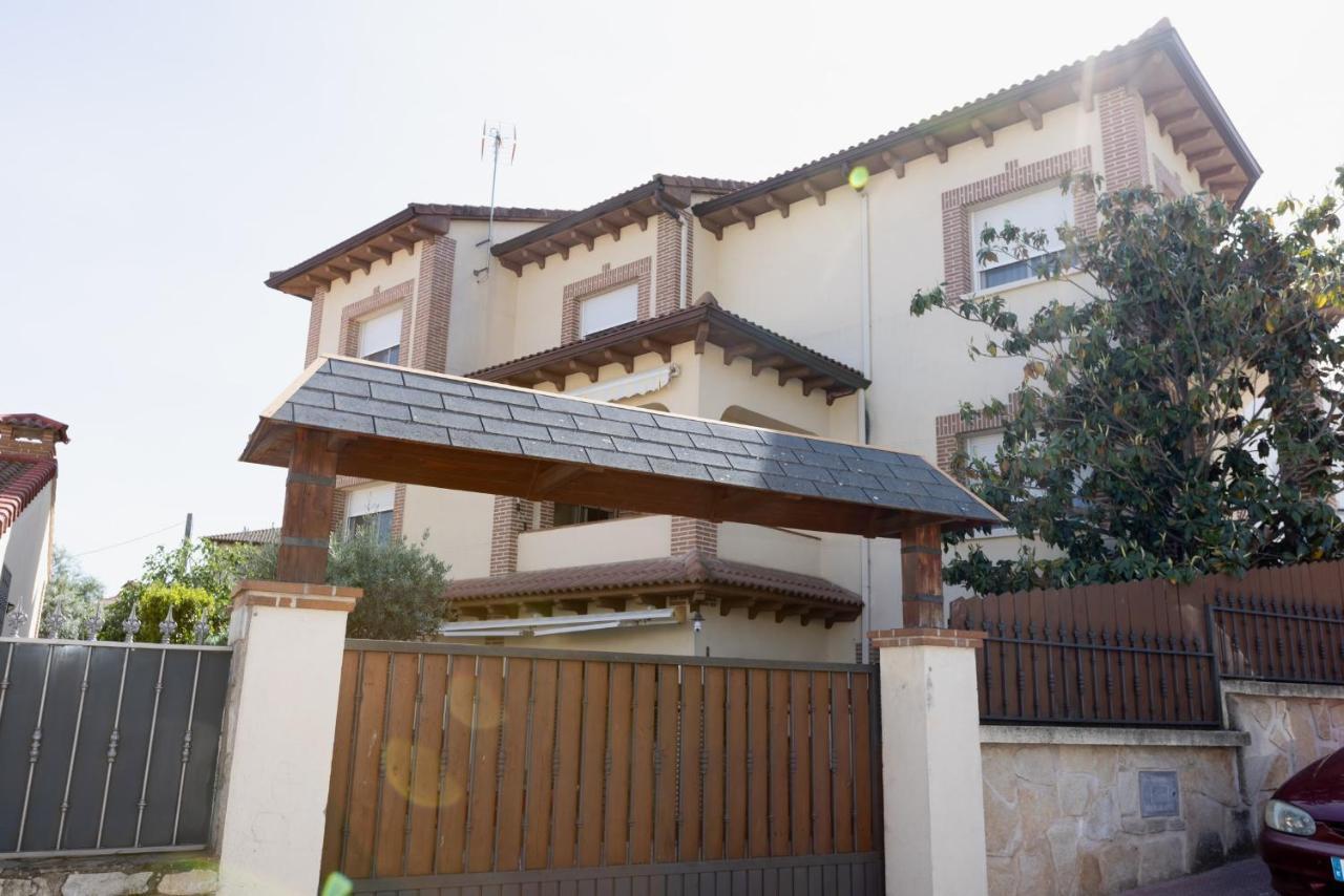 Casa Rural La Chistera Ávila エクステリア 写真